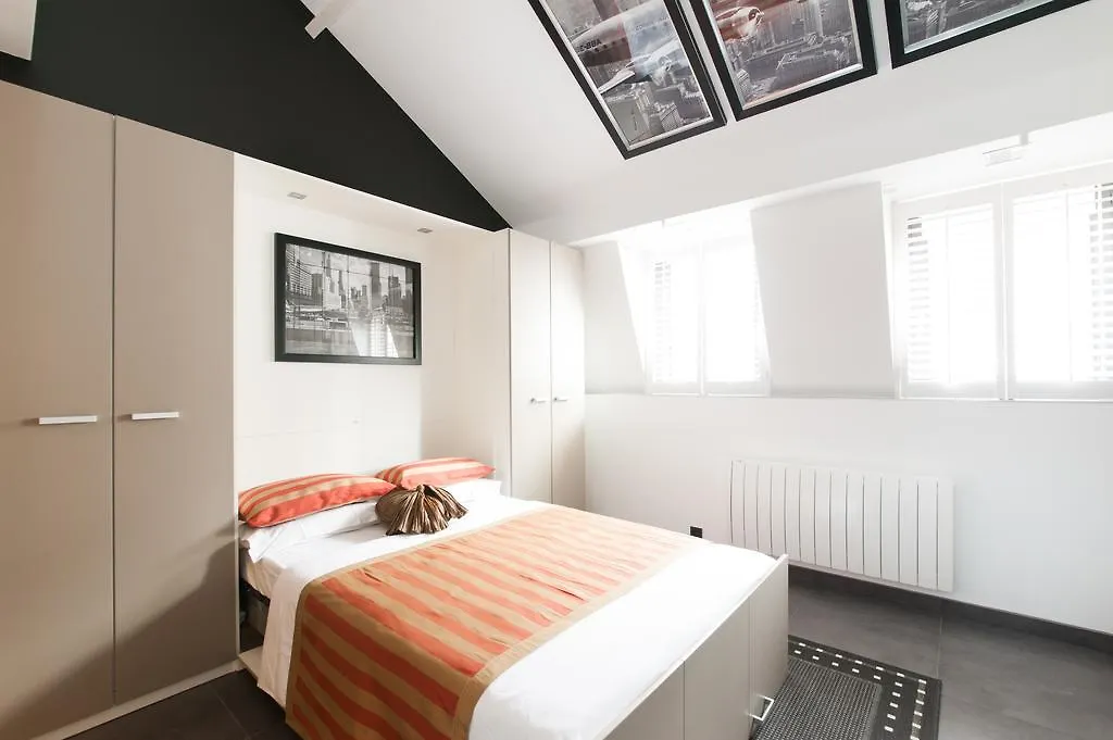 Realtycare Flats Grand Place Aparthotel Brussels